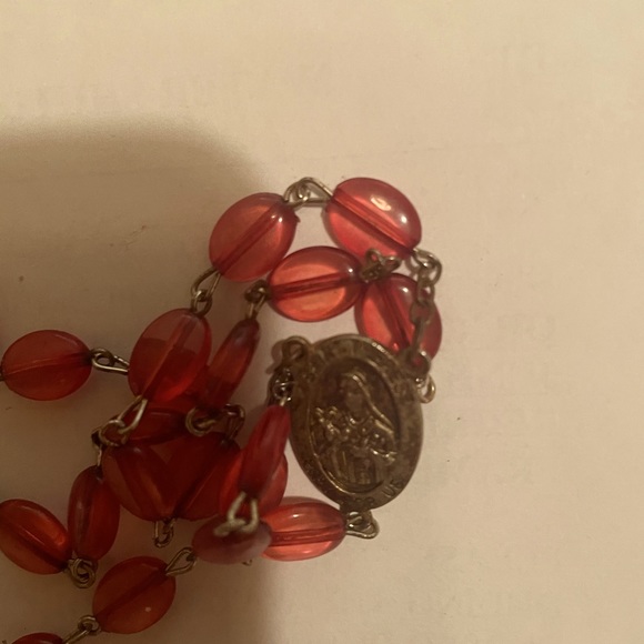 Traditional Red Oval Catholic Prayer Rosary Beads - Picture 2 of 8